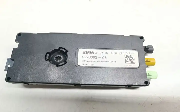 BMW 1 F20 F21 (2011 - 2019) 9226882 Усилитель антенны — фото 3