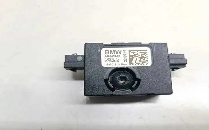 BMW 1 F20 F21 (2011 - 2019) 9181453 Усилитель антенны — фото 3