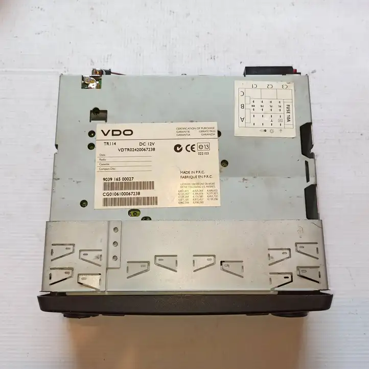 Peugeot Boxer (2007 - 2014) VDO Магнитола / мультимедийная система — фото 2