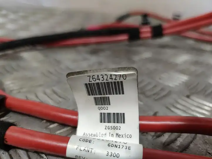 Mercedes-Benz GLE W166/C292 (2015 - 2019) A1664404337 Плюсовой провод аккумулятора — фото 5