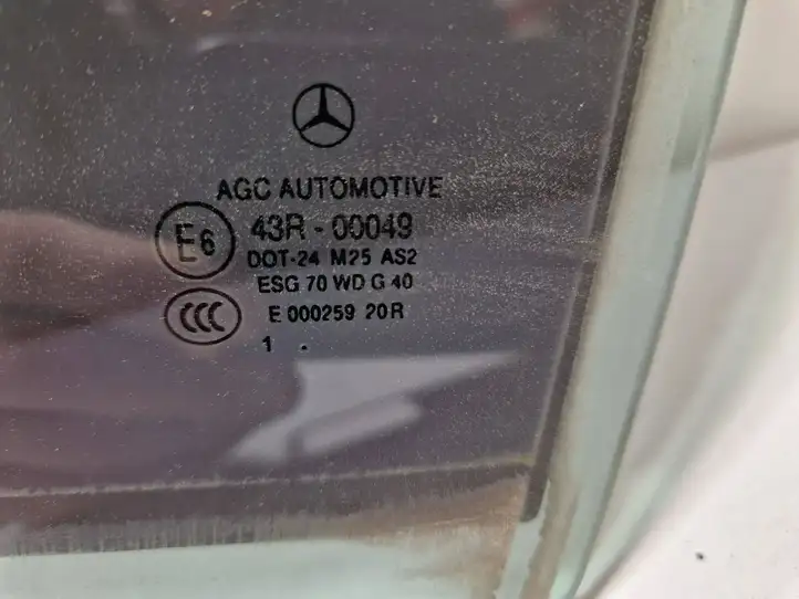 Mercedes-Benz C W204 (2007 - 2014) 43R00049 Стекло задней двери — фото 3