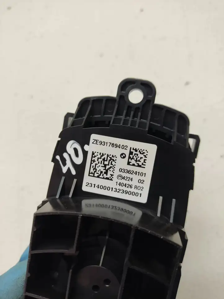 Mini One Cooper F56 F55 (2012 - 2022) ZE931769402 Контроллер мультимедийной системы — фото 5