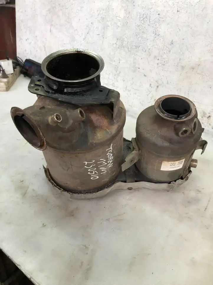 Volkswagen Touran II (2010 - 2016) 04l131733d Катализатор / DPF / FAP — фото 3