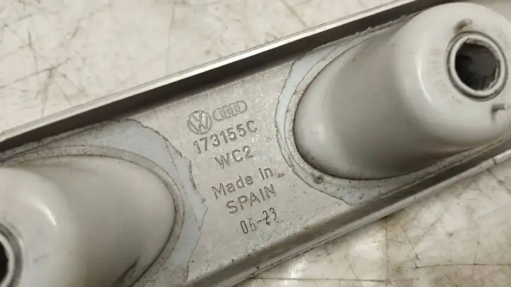 Audi A3/S3 8Y (2020 - ) 8j0253144m Кронштейн глушителя — фото 4