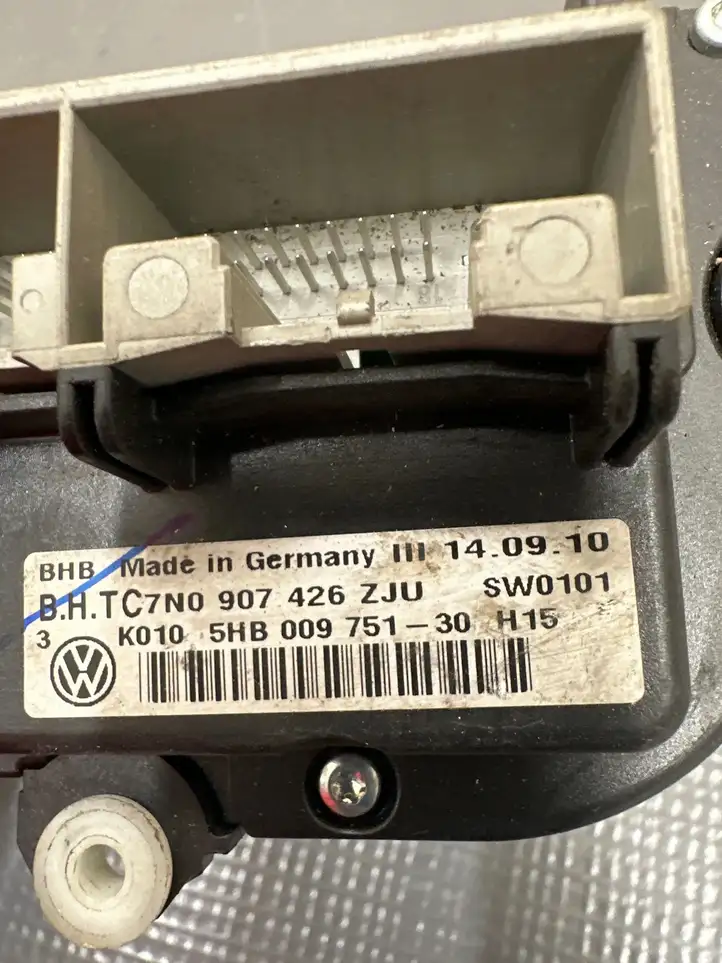 Volkswagen PASSAT B7 (2011 - 2014) 5HB00975130 Модуль управления кондиционером — фото 3