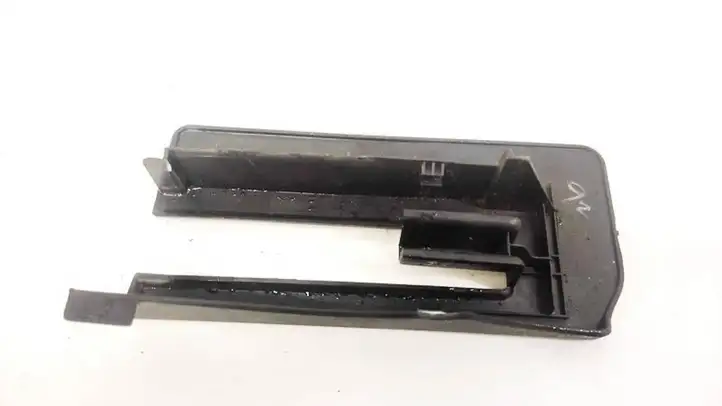 Toyota Corolla Verso AR10 (2004 - 2009) 721370F020 Прочие детали салона — фото 2