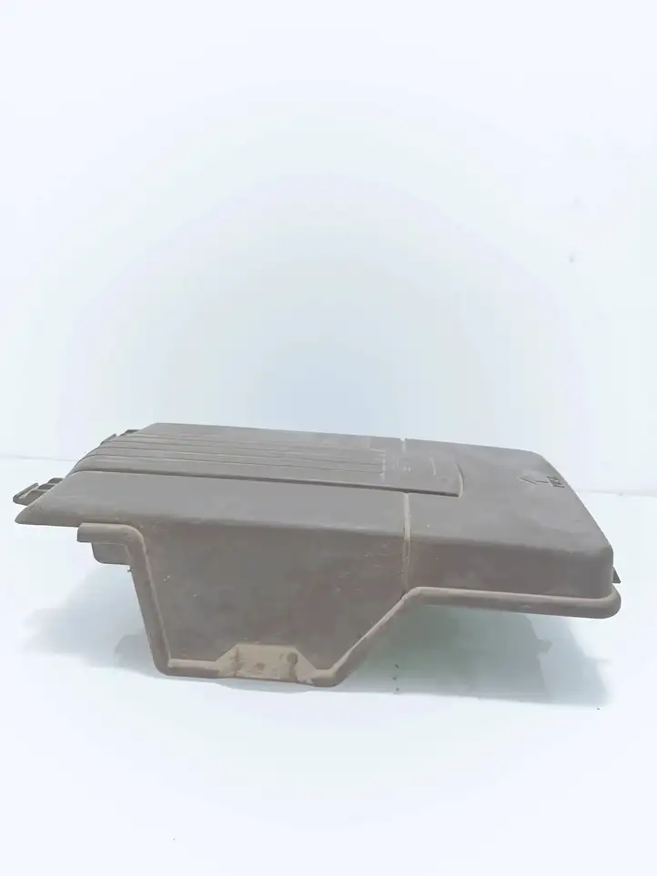 Volkswagen PASSAT B6 (2005 - 2010) 1K0915443C Крышка ящика аккумулятора — фото 2