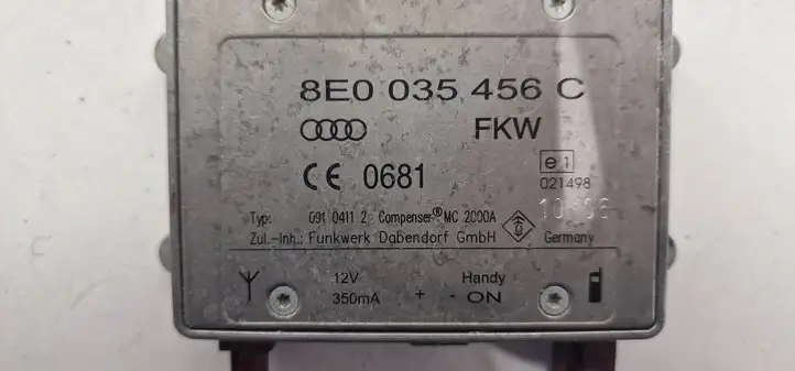 Audi A6 S6 C6 4F (2004 - 2008) 8E0035456C Усилитель антенны — фото 3