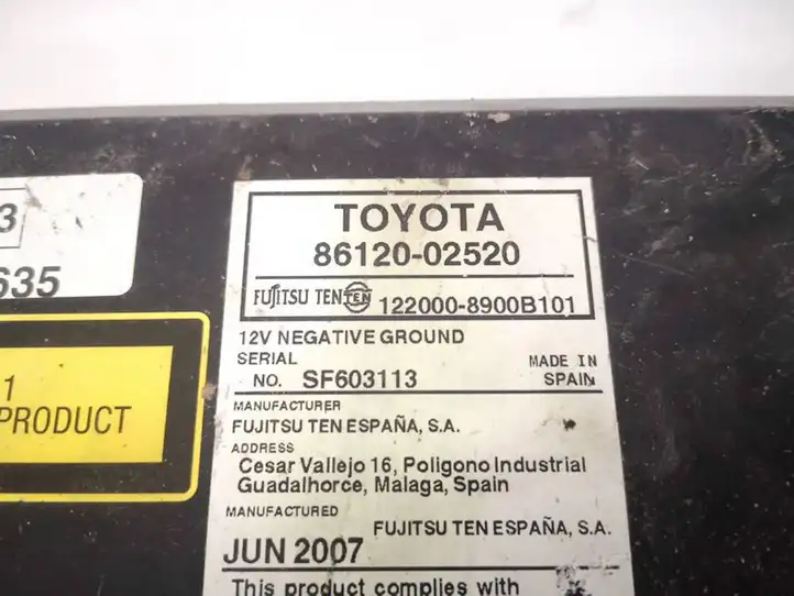 Toyota Auris 150 (2006 - 2012) 8612002520 Магнитола / мультимедийная система — фото 2