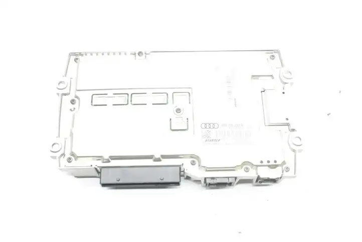 Audi A8 S8 D4 4H (2010 - 2014) 4G0035223A Усилитель звука — фото 5