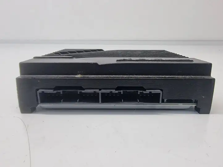 Hyundai Tucson IV NX4 (2020 - ) 96370N9100 Усилитель звука — фото 3