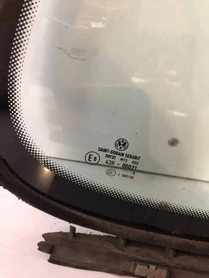 Volkswagen PASSAT B6 (2005 - 2010) 43R00021 Заднее боковое стекло — фото 3