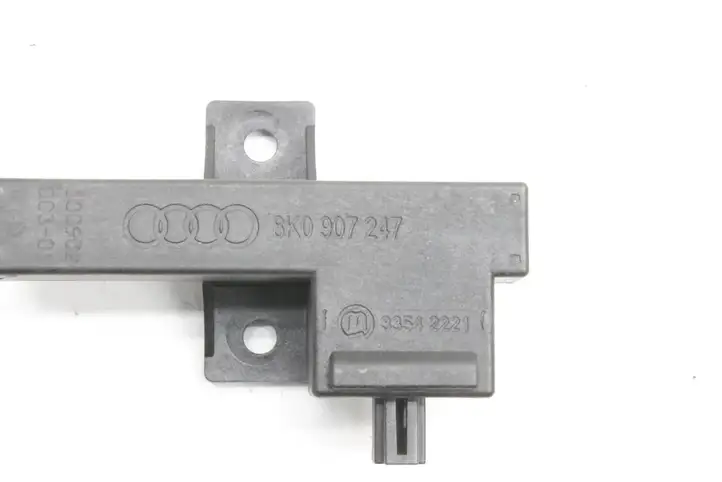 Audi A8 S8 D4 4H (2010 - 2014) 8K0907247 Антенна бесключевого доступа — фото 5