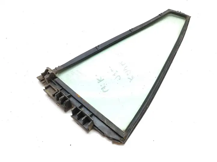 Toyota RAV 4 (XA20) (2000 - 2005) 43R00122 Форточка двери — фото 2