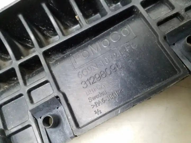 Volvo S60 (2013 - 2018) 31298096 Держатель аккумулятора — фото 3