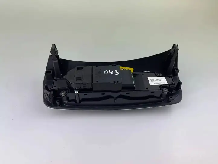 Volvo XC90 (2014 - 2019) 31346790 Контроллер мультимедийной системы — фото 3
