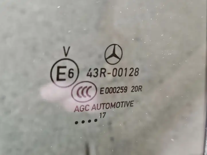 Mercedes-Benz E W238 (2017 - ) A2386703200 Заднее боковое стекло — фото 3