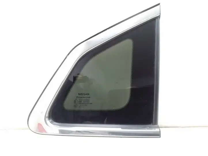 Nissan Qashqai (2017 - 2020) 833124EA0A Заднее боковое стекло — фото 1