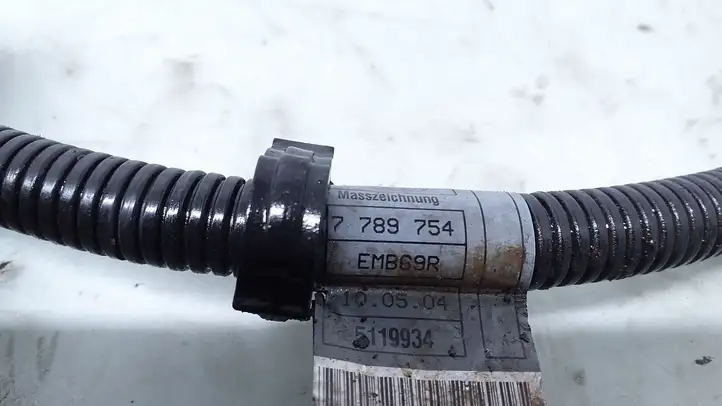 BMW 5 E60 E61 (2004 - 2010) 7789754 Плюсовой провод аккумулятора — фото 3