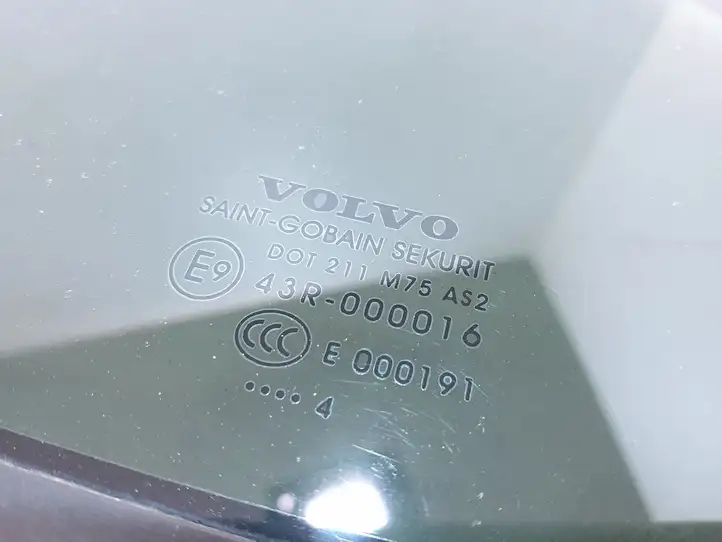 Volvo S60 (2000 - 2004) AS2 Форточка двери — фото 3