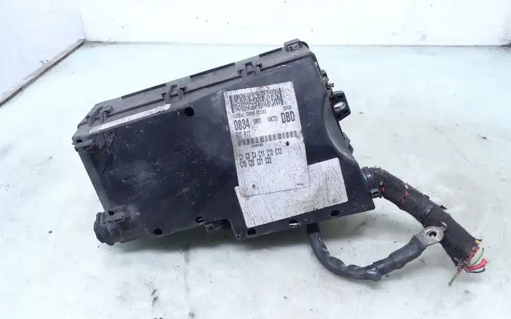 Ford Focus (2005 - 2008) 3M5T14A142AB Блок предохранителей — фото 5