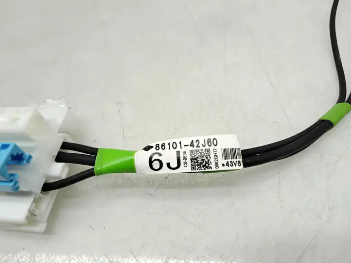 Toyota RAV 4 (XA50) (2018 - ) 8610142J60 Прочая электропроводка — фото 8