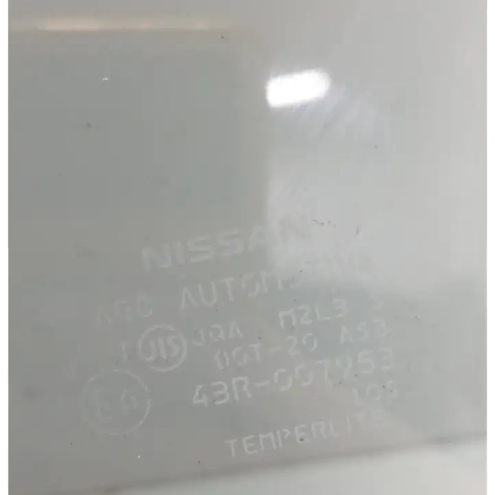 Nissan Leaf I (ZE0) (2010 - 2017) 43R007953 Стекло задней двери — фото 6