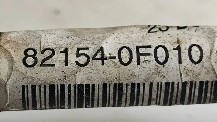 Toyota Corolla Verso AR10 (2004 - 2009) 821540F010 Проводка задней двери — фото 2