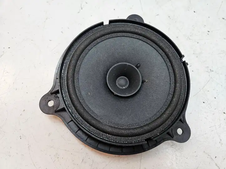 Nissan Qashqai (2013 - 2017) 28156BR00A Динамики задних дверей — фото 1