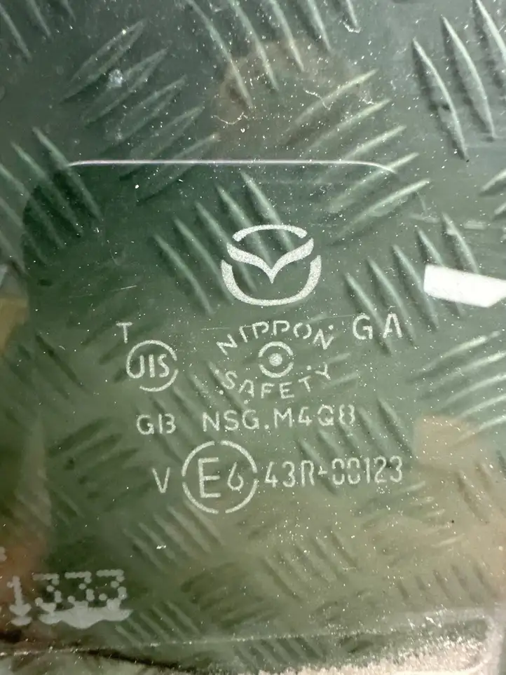 Mazda 6 (2015 - 2018) 43R00123 Стекло задней двери — фото 2