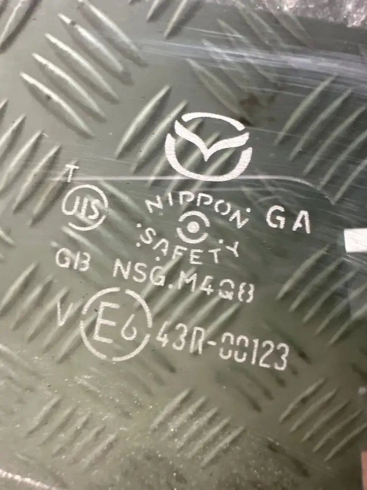 Mazda 6 (2015 - 2018) 43R00123 Стекло задней двери — фото 2