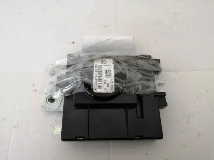 Mercedes-Benz C W204 (2007 - 2014) A2048702789 Усилитель антенны — фото 1