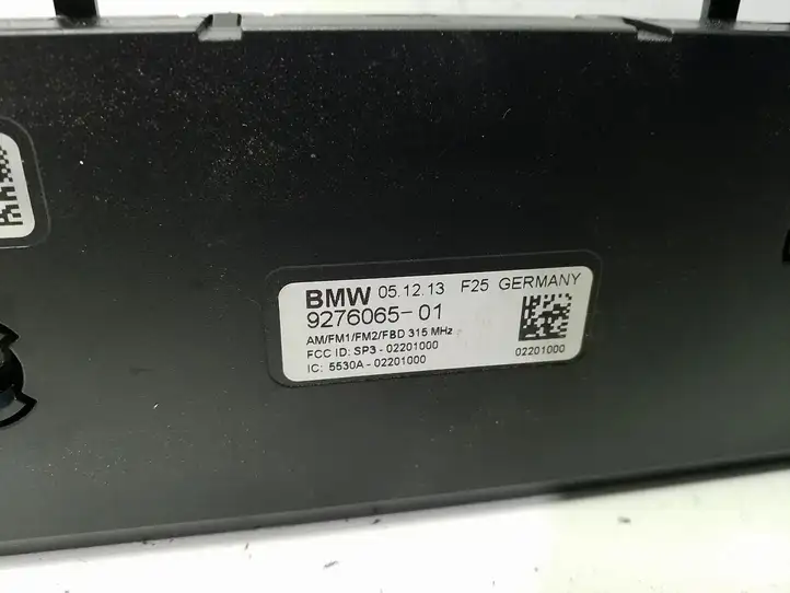 BMW X3 F25 (2010 - 2017) 9276065 Усилитель антенны — фото 6