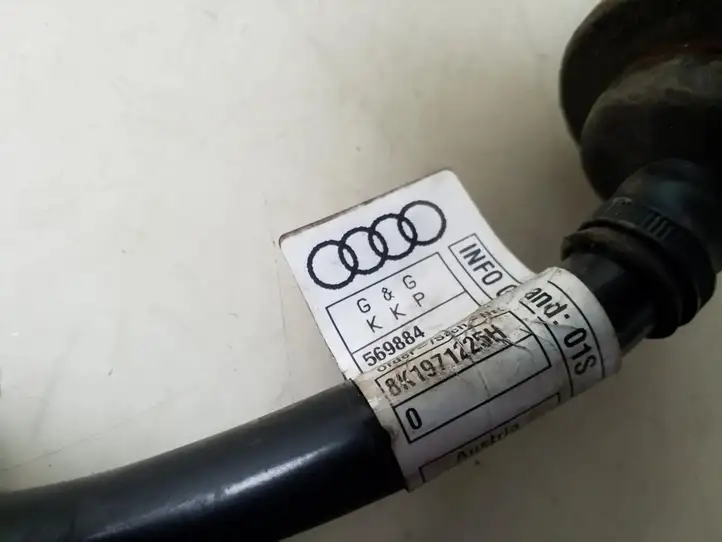 Audi A4 S4 B8 8K (2007 - 2011) 8K1971225H Плюсовой провод аккумулятора — фото 4