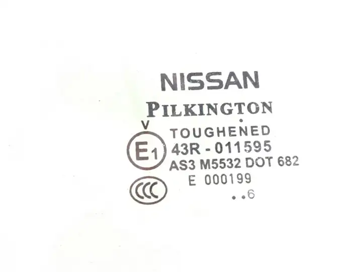 Nissan Navara D23 (2015 - ) 43R011595 Стекло задней двери — фото 2