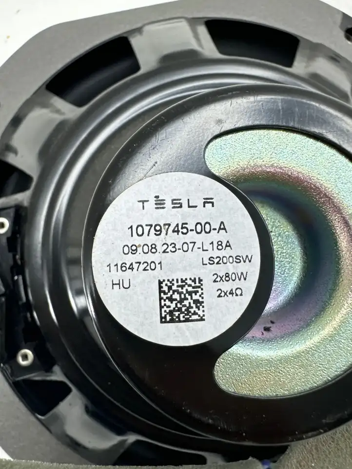 Tesla Model Y (2019 - 2024) 107974500A Динамики передних дверей — фото 3