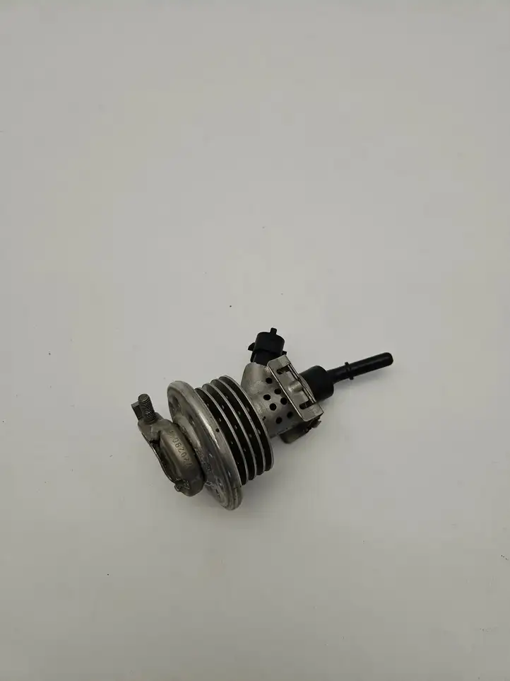 Mercedes-Benz E A207 (2010 - 2017) A0004900713 Форсунка AdBlue — фото 1