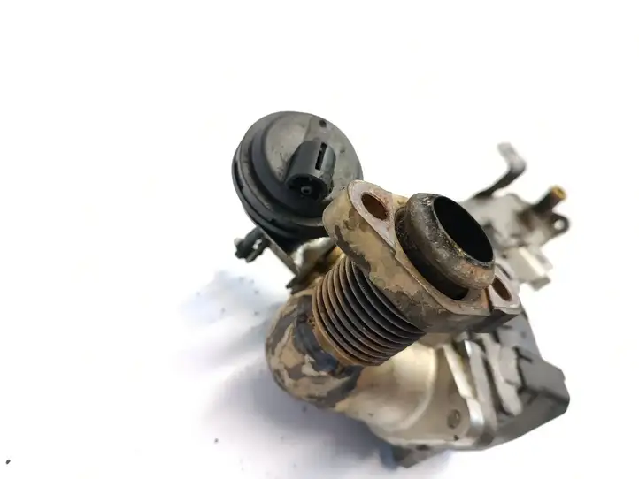 BMW 3 F30 F35 F31 (2012 - 2018) 7810751 Охладитель клапана EGR — фото 6