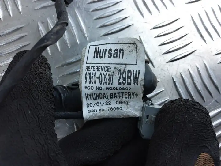Hyundai i20 (BC3 BI3) (2020 - ) 91850Q0290 Плюсовой провод аккумулятора — фото 12