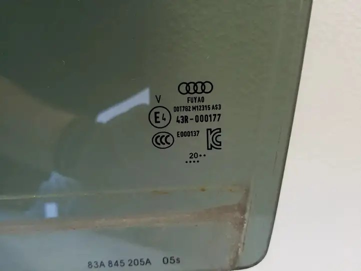Audi Q3 F3 (2018 - ) 83A845205A Стекло задней двери — фото 3