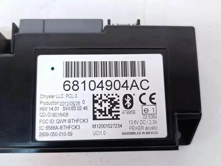 Chrysler Town & Country V (2010 - 2016) 68104904AC Bluetooth модуль — фото 4