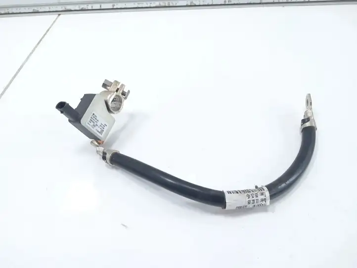 Audi A5 8T 8F (2007 - 2011) 8K0915181 Минусовой провод аккумулятора — фото 1