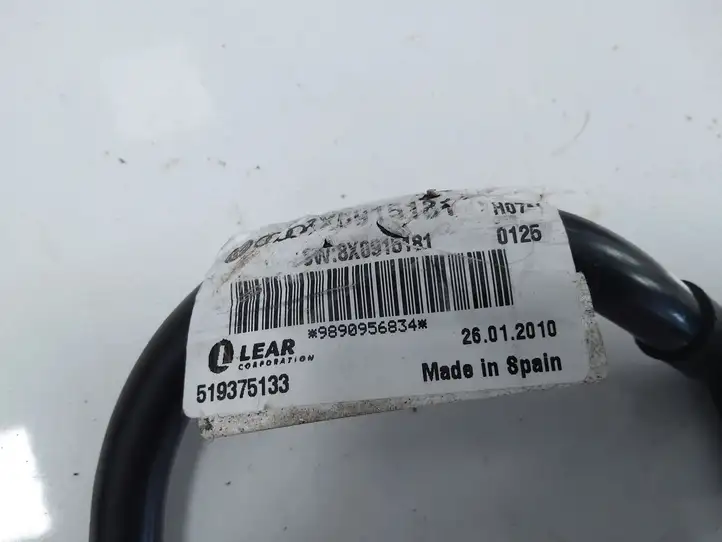 Audi A4 Allroad B8 (2009 - 2011) 519375133 Минусовой провод аккумулятора — фото 2