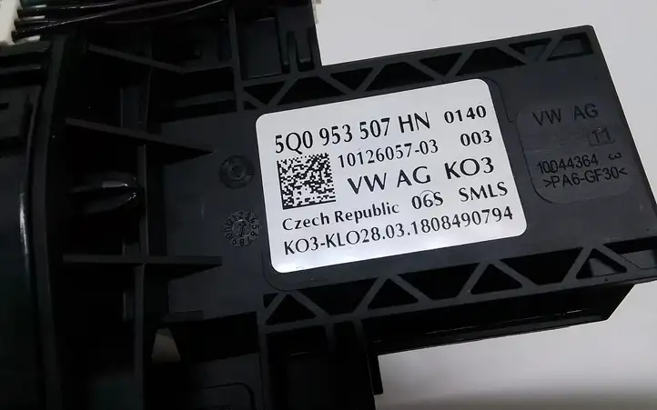 Volkswagen Atlas (2017 - 2020) 5Q0953507HN Датчик угла поворота руля — фото 6