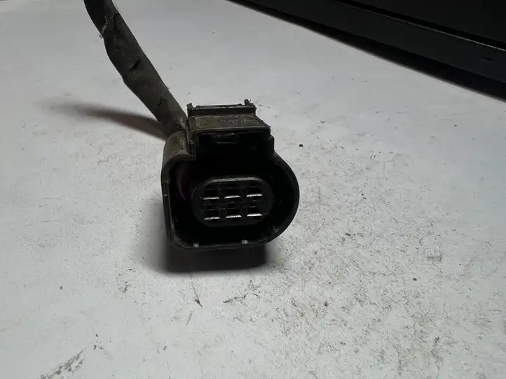 Seat Leon (1P) (2005 - 2012) 4H0973713 Прочая электропроводка — фото 2