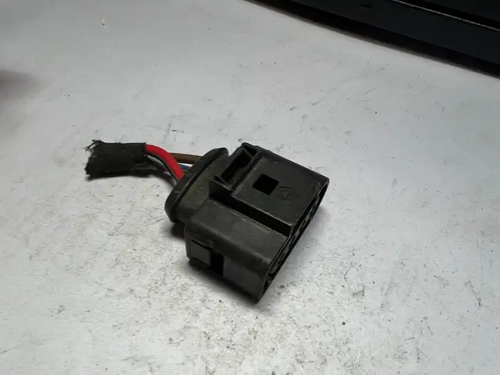 Seat Leon (1P) (2005 - 2012) 1J0973724 Прочая электропроводка — фото 1