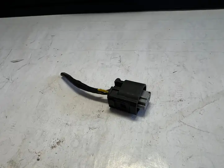 BMW 3 E90 E91 (2005 - 2012) 14520481 Прочая электропроводка — фото 2