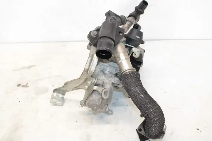 Ford Focus (2011 - 2015) 9802194080 Охладитель клапана EGR — фото 5