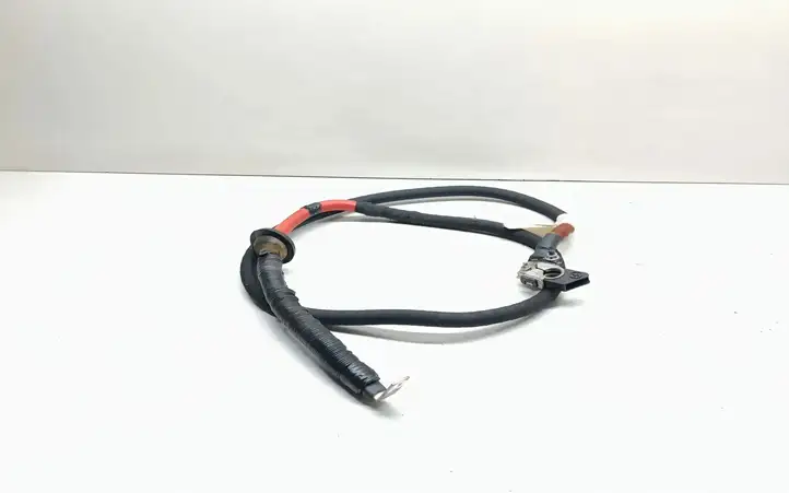Jeep Grand Cherokee (2010 - 2021) P68039567AJ Плюсовой провод аккумулятора — фото 1