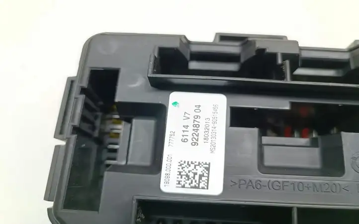BMW 3 F30 F35 F31 (2012 - 2018) 9224879 Блок предохранителей — фото 3